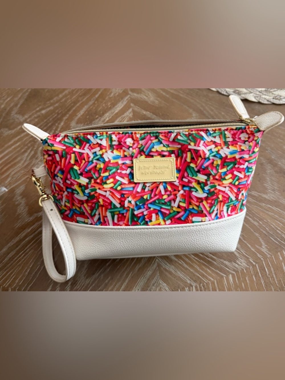 RARE🧁Betsey Johnson sprinkle makeup bag pouch